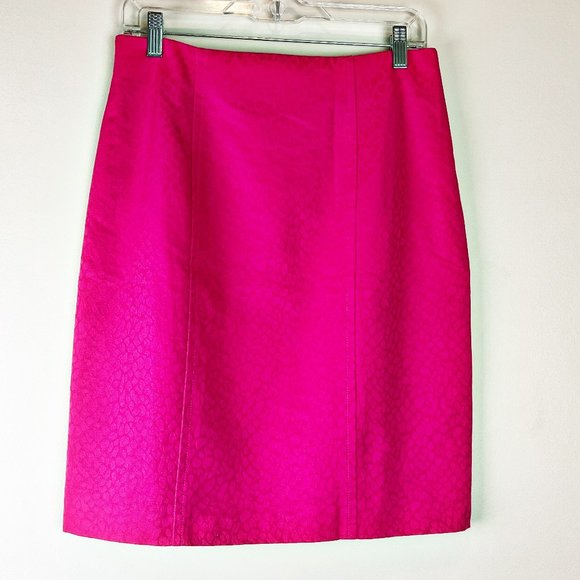 Boston Proper Hot Pink Textured Pencil Career Skirt size 8 - Picture 1 of 2